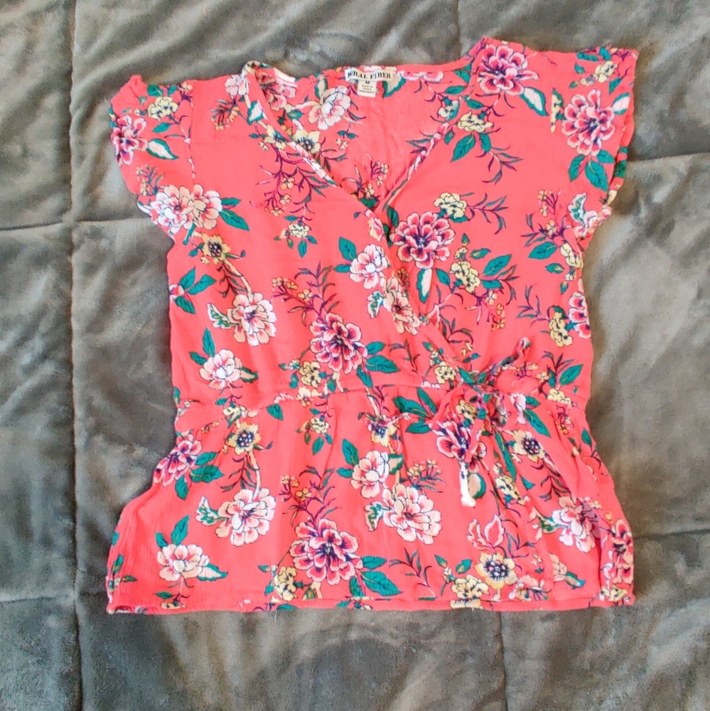 Moral Fiber Coral floral shirt M